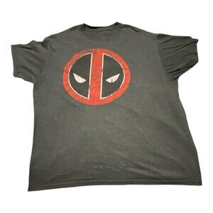 Marvel Deadpool Shirt Mens 2XL Gray Red Distressed Graphic‎ Tee Superhero Comic